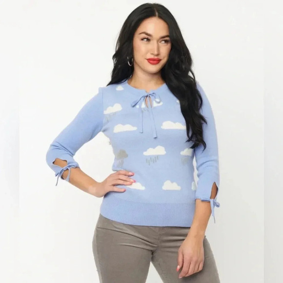 🦋B2G1🦋UNIQUE VINTAGE Cloud Print Swoosie Sweater NWT | X-SMALL | - Picture 1 of 10